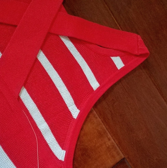 NWT Banana Republic S/M Knit Sleeveless Top - Picture 5 of 5